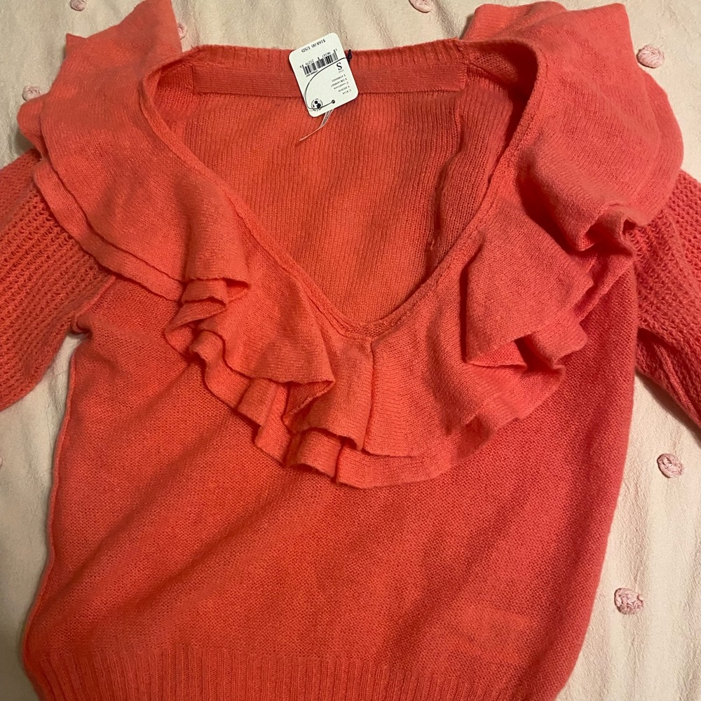 Coral Free People Sweater WILLING TO NEGOTIATE PRICE